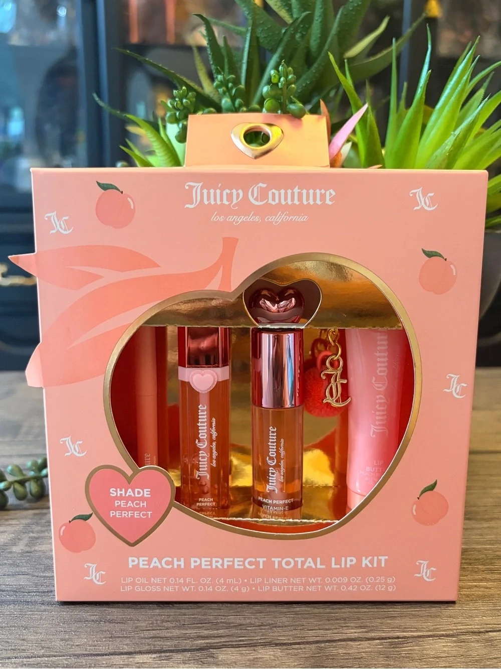Juicy Couture Peach Perfect Total Lip Kit with fuzzy Charm